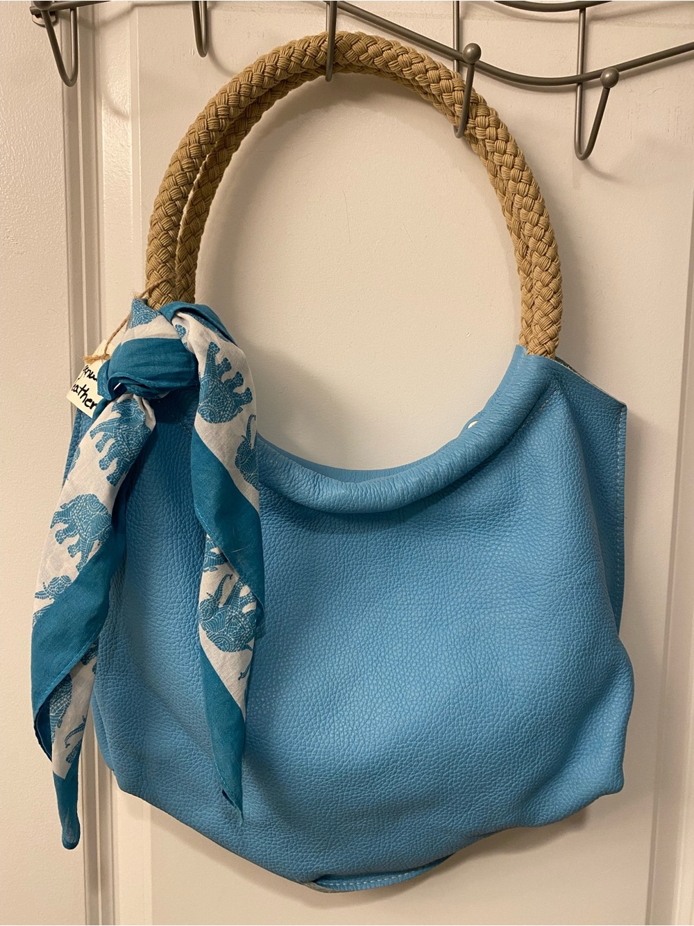 Sky Blue Women’s Circle-Handle Leather Shoulder Bag